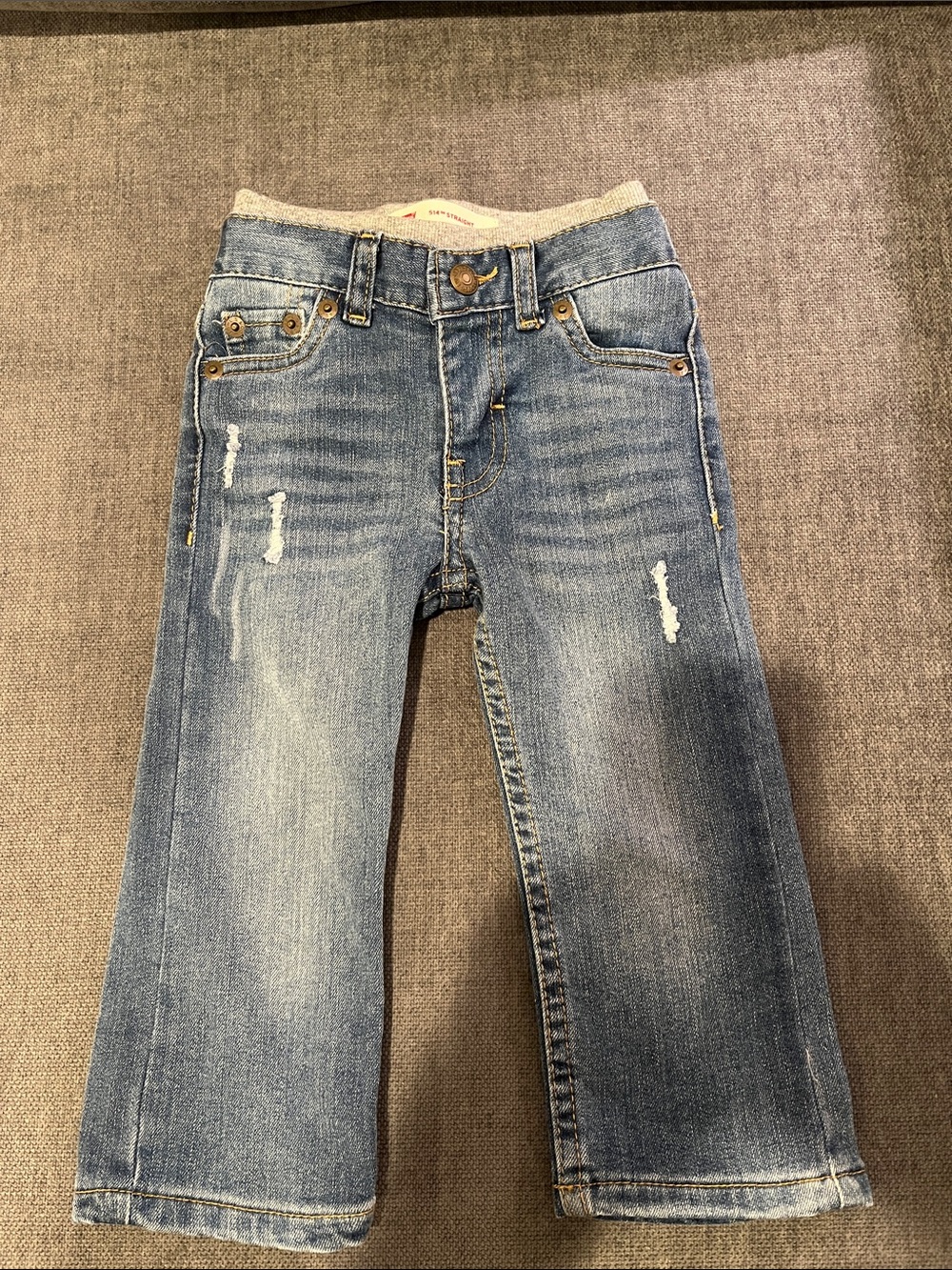 Never worn Levi Toddler Jeans